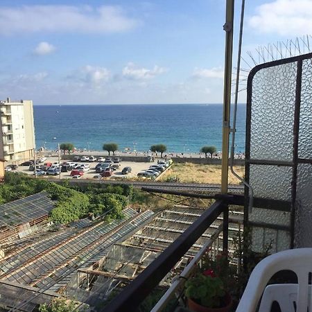 A Due Passi Dal Mare Apartment Vallecrosia Bagian luar foto